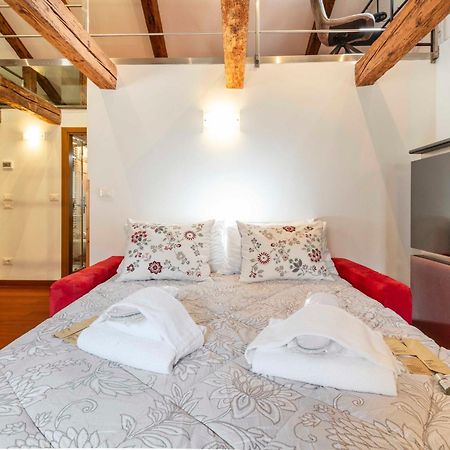 Glass House - Loft 2 Minutes To Rialto Bridge & View البندقية المظهر الخارجي الصورة