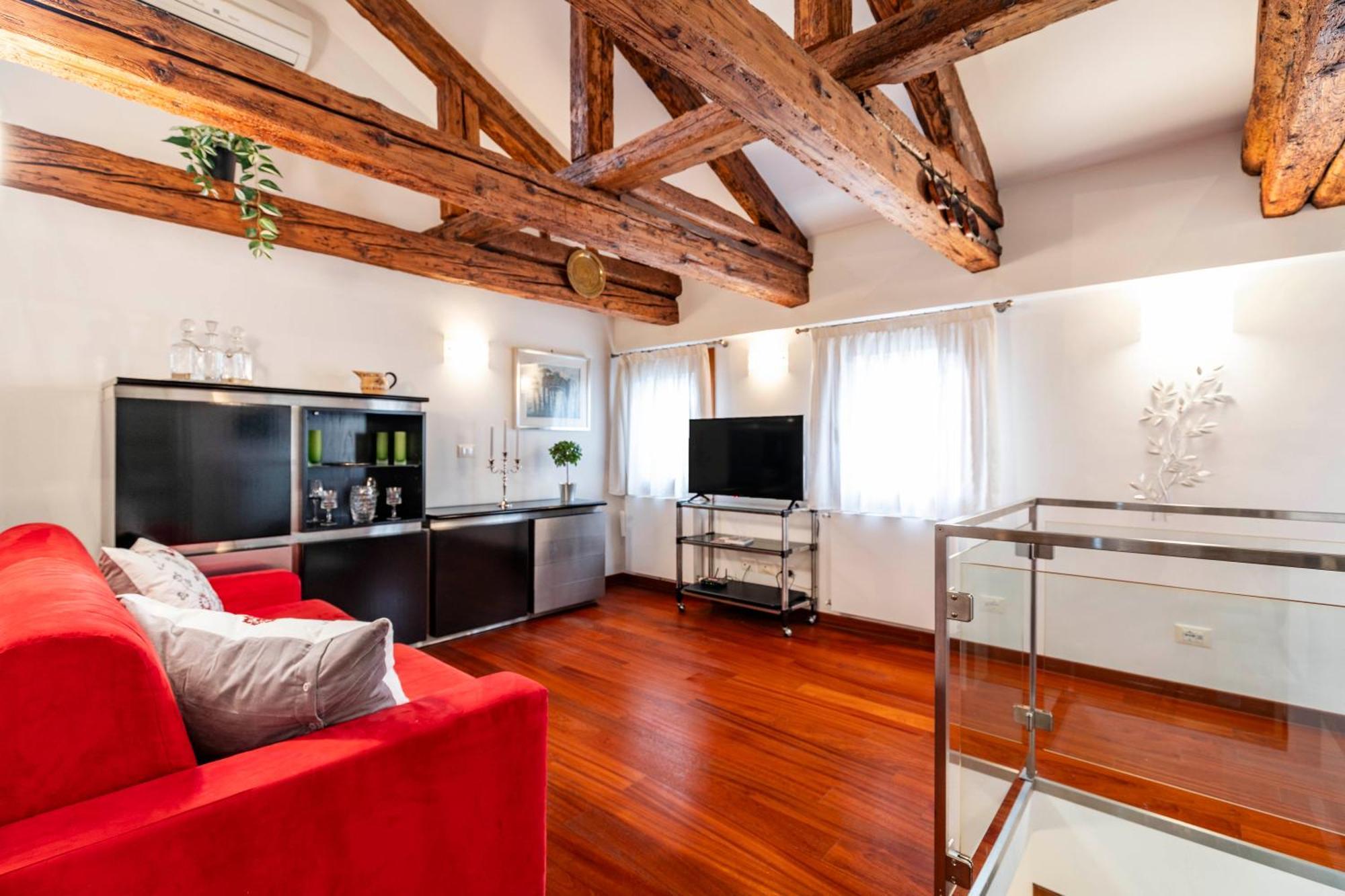Glass House - Loft 2 Minutes To Rialto Bridge & View البندقية المظهر الخارجي الصورة