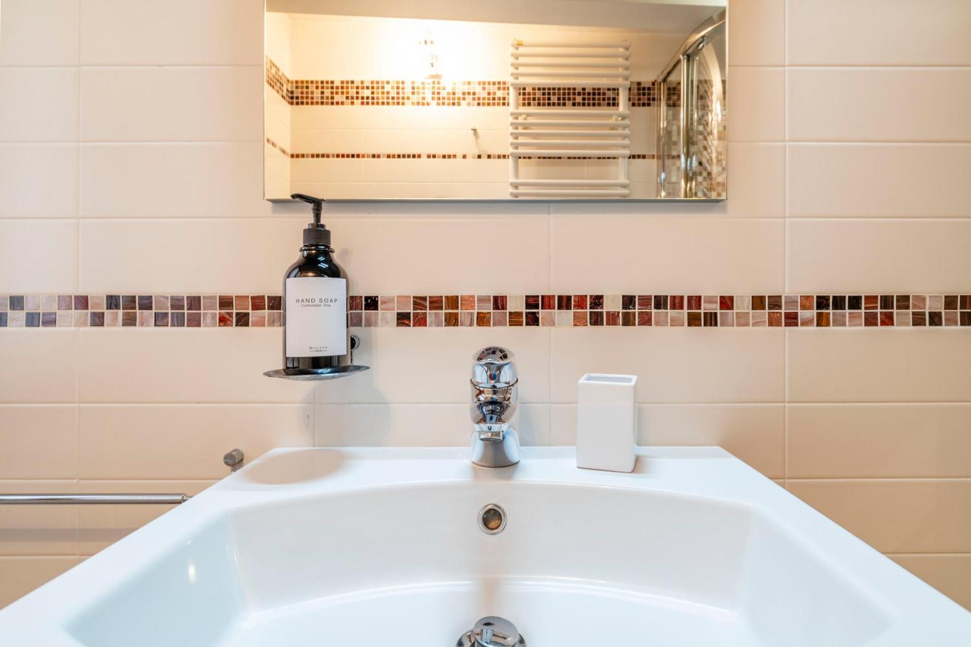 Glass House - Loft 2 Minutes To Rialto Bridge & View البندقية المظهر الخارجي الصورة